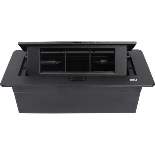 PRIMER Блок розеточный с выдвиж. крышкой 6 мод. черн. IEK