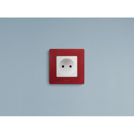 Розетка без заземления - Legrand Etika - без шторок 16А 250В винтовые зажимы - белый