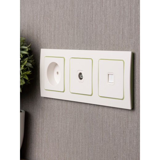 Стокгольм Рамка 3-местная белая с линией цвета зеленый EKF PROxima