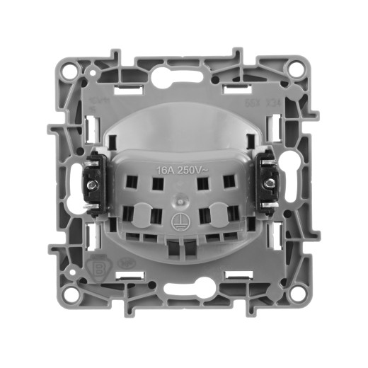 Розетка без заземления - Legrand Etika - со шторками 16А 250В винтовые зажимы - слоновая кость