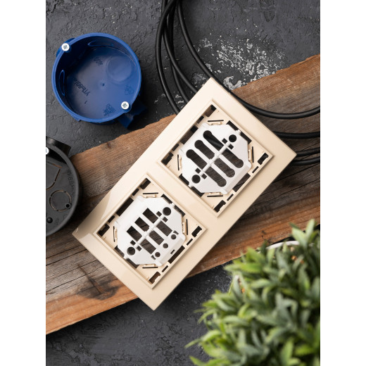 Рамка 2-местная горизонтальная бежевый Минск EKF