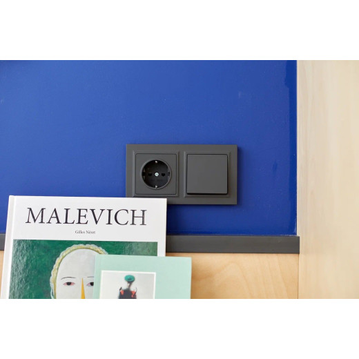 BRITE Роз. с з/к/ш 16А РС14-1-0-БрГ граф. IEK