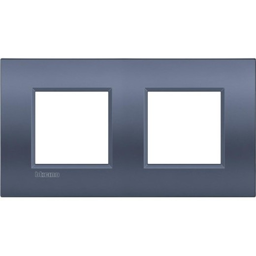 Livinglight. Рамка Air, немецкий стандарт 2+2 мод. Цвет 