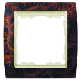 Simon 82 Орех/Металлик Рамка 1-ая
