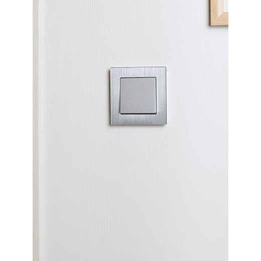 BRITE Рамка 1-мест. РУ-1-1-БрА металл алюм. IEK