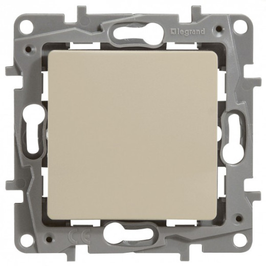 Переключатель одноклавишный IP44 - Legrand Etika - 10А 250В безвинтовые зажимы - слоновая кость