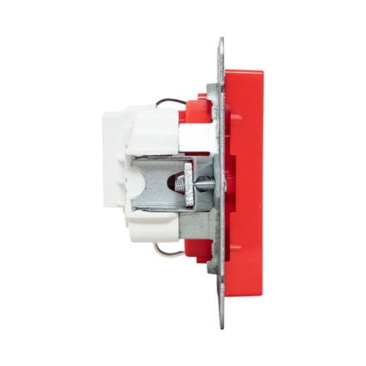 Механизм розетки, 16А, с заземлением, со шторками, красный Эпика EKF