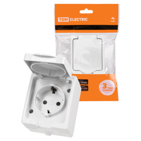 TDM Розетка 2П+З открытой установки IP54 16А белая 