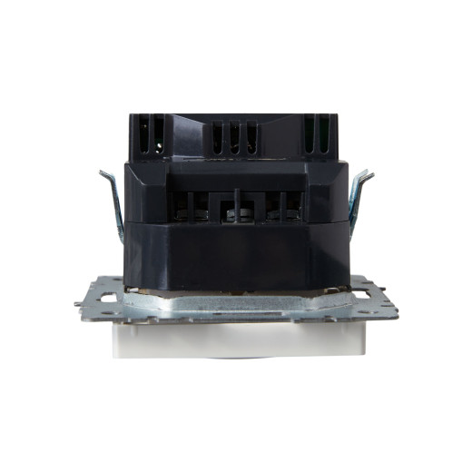 BRITE Роз. с з/к/ш 16А с USB A+A 3,1А РЮш10-2-БрБ бел. IEK