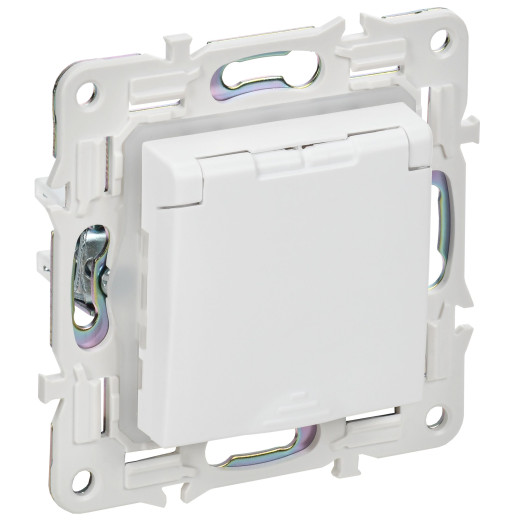 SKANDY Роз. з/к/ш кр. 16А IP44 SK-R11W арк. бел. IEK