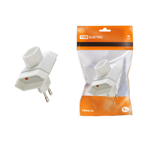 TDM Блок плоский на 3 гнезда 2П 2,5 А 250 B под плоскую вилку белый