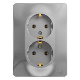 Systeme Electric Glossa Алюминий Розетка 2-я с/з (в сборе с рамкой)