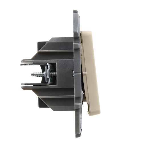 Выключатель трёхклавишный - Legrand/Daccord Inspiria - 10АХ 250В винтовые зажимы - слоновая кость