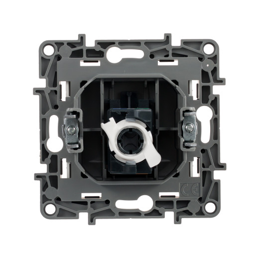 Розетка компьютерная RJ45 категория 6 UTP - Legrand Etika - слоновая кость