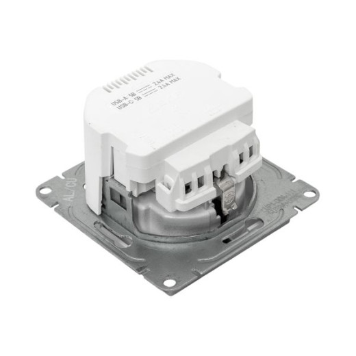Механизм розетки с USB-A+С - 2шт, 16А, с заземлением, со шторками, белый Эпика EKF