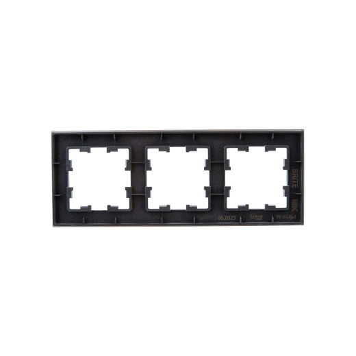 BRITE Рамка 3-мест. РУ-3-1-БрА металл алюм. IEK