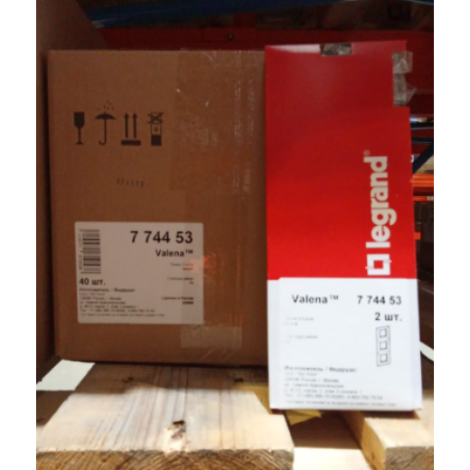 Рамка 3 поста - Legrand Valena - белый