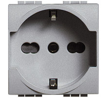 BT Розетка 2П + заземление (центр., боков.) 16А с защитными шторками 2 модуля.