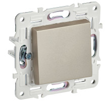 IEK SKANDY Шампань Выключатель 1-клавишный кнопочный 10А SK-V14Sh