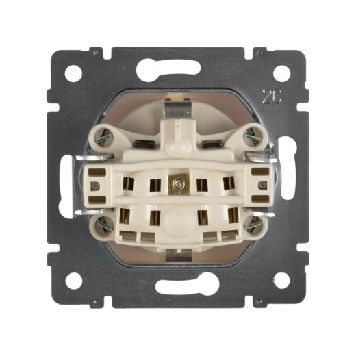 Розетка с заземлением - Legrand Valena - со шторками 16А 250В винтовые зажимы - слоновая кость