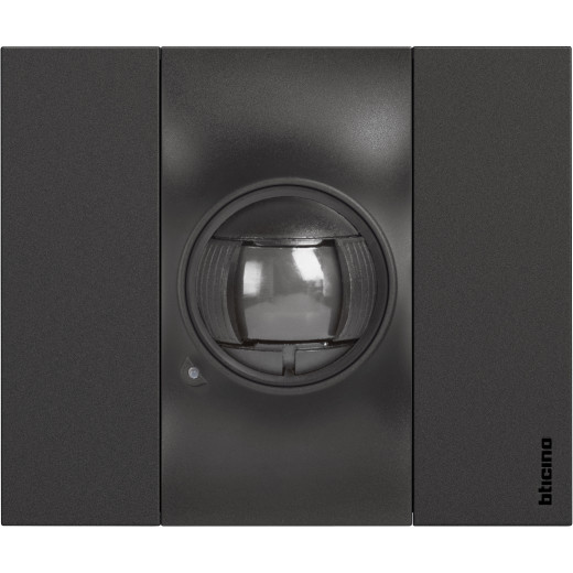 LIVING NOW. Декоративная рамка 2 модуля.Цвет Черный.