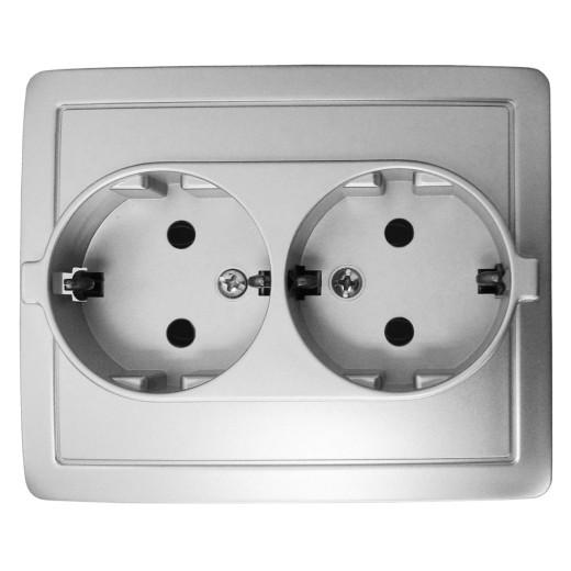 Розетка двойная с заземлением 2х2Р+Е без шторок, винт.зажим,16А, 250В, алюминий