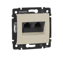 Legrand Valena Крем Розетка комп(RJ45) 2-ая 5 кат UTP с захватами.