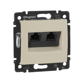 Legrand Valena Крем Розетка комп(RJ45) 2-ая 5 кат UTP с захватами.