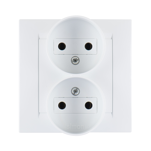 Simon 15 Белый Розетка 2-я б/з литая (в сборе с рамкой)