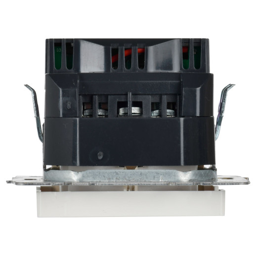 BRITE Роз. с з/к/ш 16А с USB A+C 18Вт РЮш11-1-БрБ бел. IEK