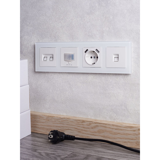 BRITE Рамка 4-мест. РУ-4-2-Бр стекло бел. матовый IEK