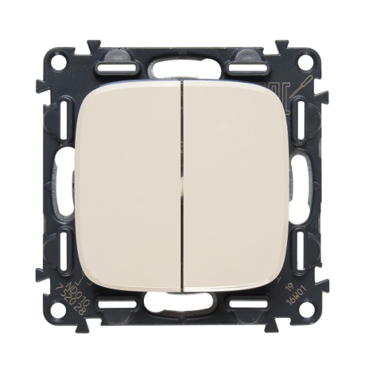Valena ALLURE.Выключатель двухклавишный 10А 250В с лицевой панелью.Безвинтовые зажимы.Слоновая кость