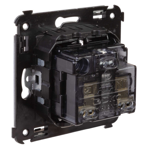 Розетка в стену, 2P+E, с з/ш, Avanti, черный квадрат