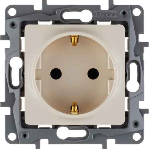 Розетка с заземлением - Legrand Etika - без шторок 16А 250В винтовые зажимы - слоновая кость