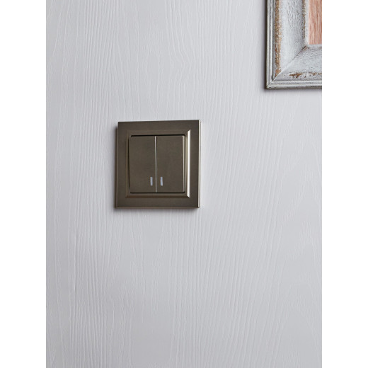 BRITE Выключ. 2-кл. с инд. 10А ВС10-2-1-БрШ шамп. IEK