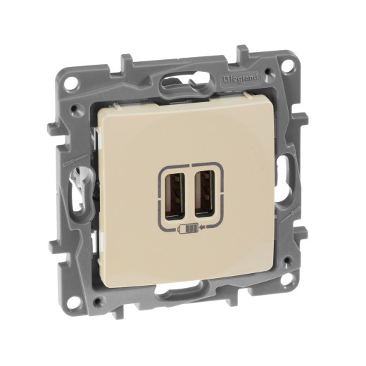 Зарядное устройство USB тип А / тип А - Legrand Etika - 3000мА 15Вт - слоновая кость