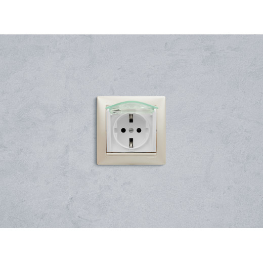 Розетка с заземлением IP44 - Legrand Valena - со шторками с защитной крышкой 16А 250В винтовые зажимы - белый