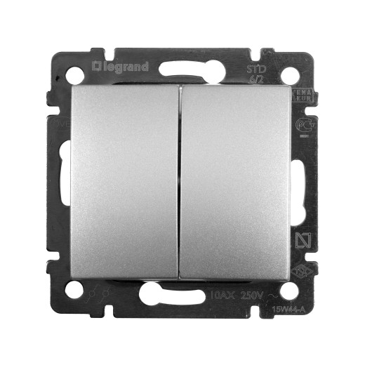 Переключатель двухклавишный - Legrand Valena - 10А 250В схема 6/2 безвинтовые зажимы - алюминий