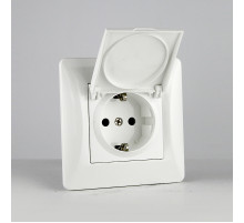 SPL Розетка электрическая 2К+З, с откидной крышкой, 16А, 220-250V (белый)