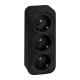 Розеточный блок тройной с заземлением - Legrand Quteo - с предварительным подключением со шторками IP20 16А 250В винтовые зажимы накладной монтаж - чёрный матовый