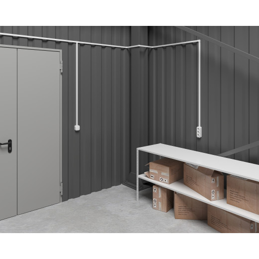 Розеточный блок тройной с заземлением - Legrand Quteo - с предварительным подключением со шторками IP20 16А 250В винтовые зажимы накладной монтаж - белый