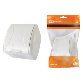 TDM Розетка 2П+З открытой установки IP54 16А с крышкой белая 