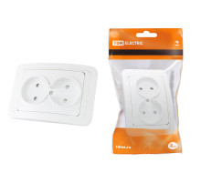 TDM Розетка двойная 2П 10А c защитными шторками белая 