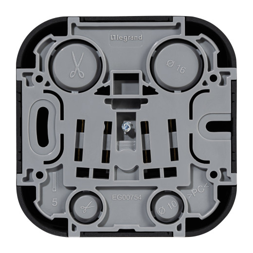 Розетка с заземлением - Legrand Quteo - со шторками IP20 16А 250В винтовые зажимы накладной монтаж - чёрный матовый