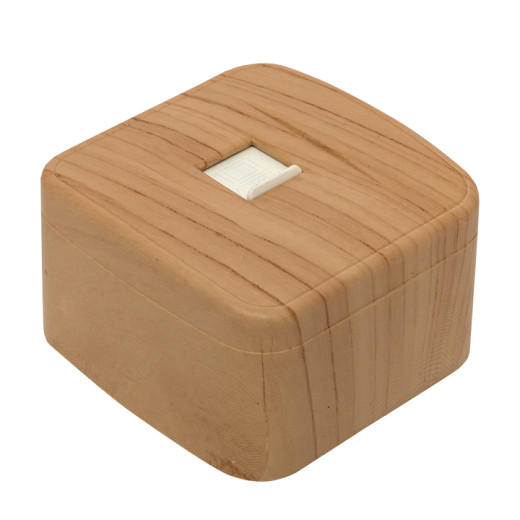 Розетка RJ-45 1-местная ОП Минск, 1А, 120В, светлое дерево EKF