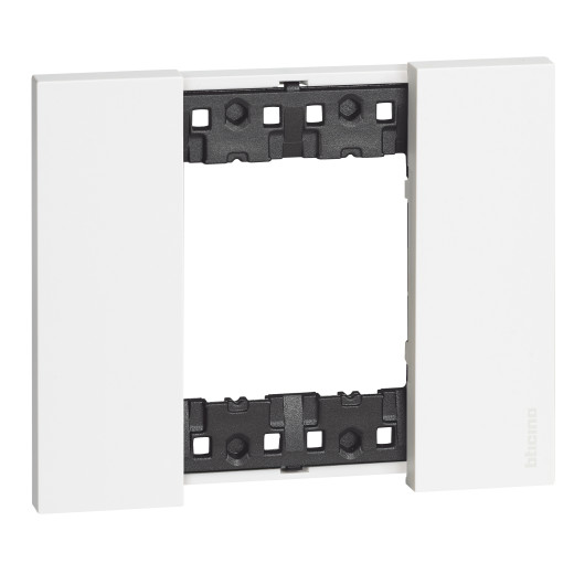 LIVING NOW. Декоративная рамка 2 модуля.Цвет Белый.