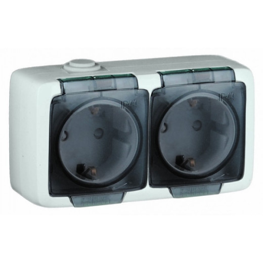 РА16-251 Розетка открытой установки, двухместная, с заземляющим контактом, брызгозащищенная, цвет белая