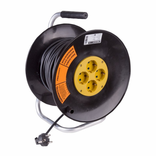 Удлинитель силовой на катушке 4 гнезда с/з 30м 3x1,5мм² PROconnect