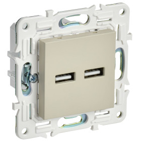 IEK SKANDY Бежевый Розетка USB A+A 3,1А SK-R15B