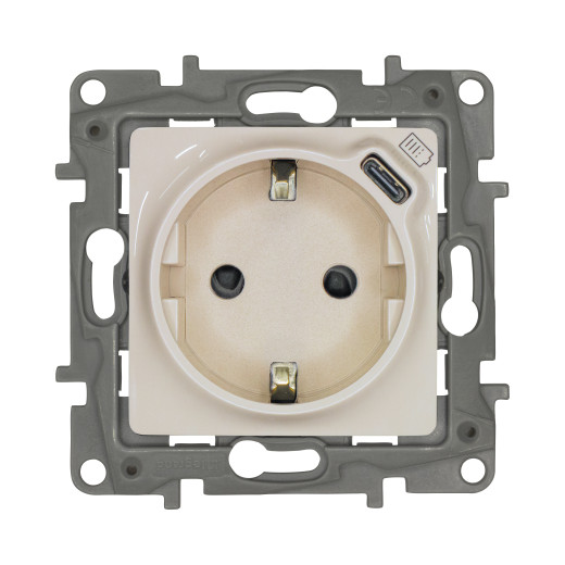 Розетка с заземлением с USB тип C - Legrand Etika - со шторками 16А 250В 1500мА 7,5Вт безвинтовые зажимы - слоновая кость